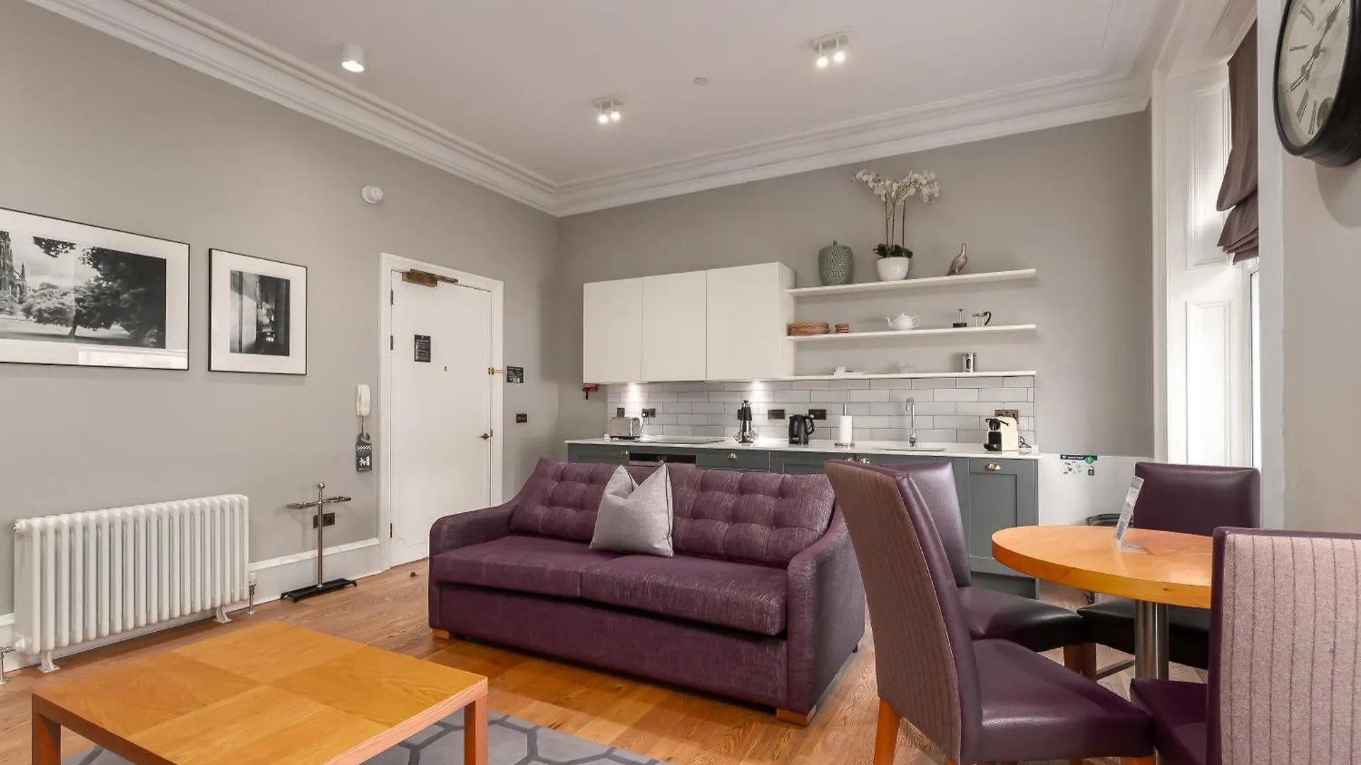Destiny Scotland - Distillers House Apartment Edinburgh