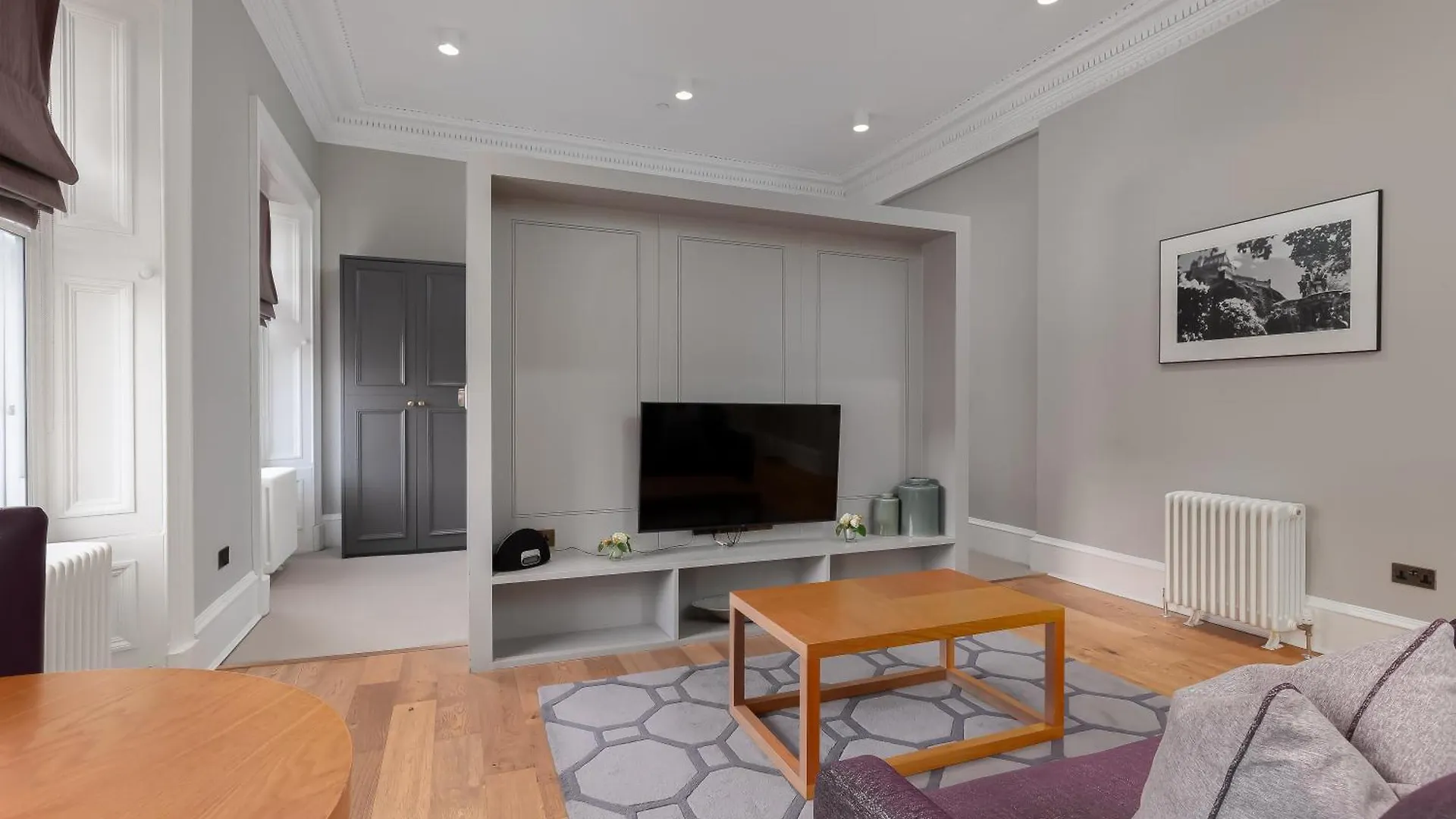 Destiny Scotland - Distillers House Apartment Edinburgh United Kingdom