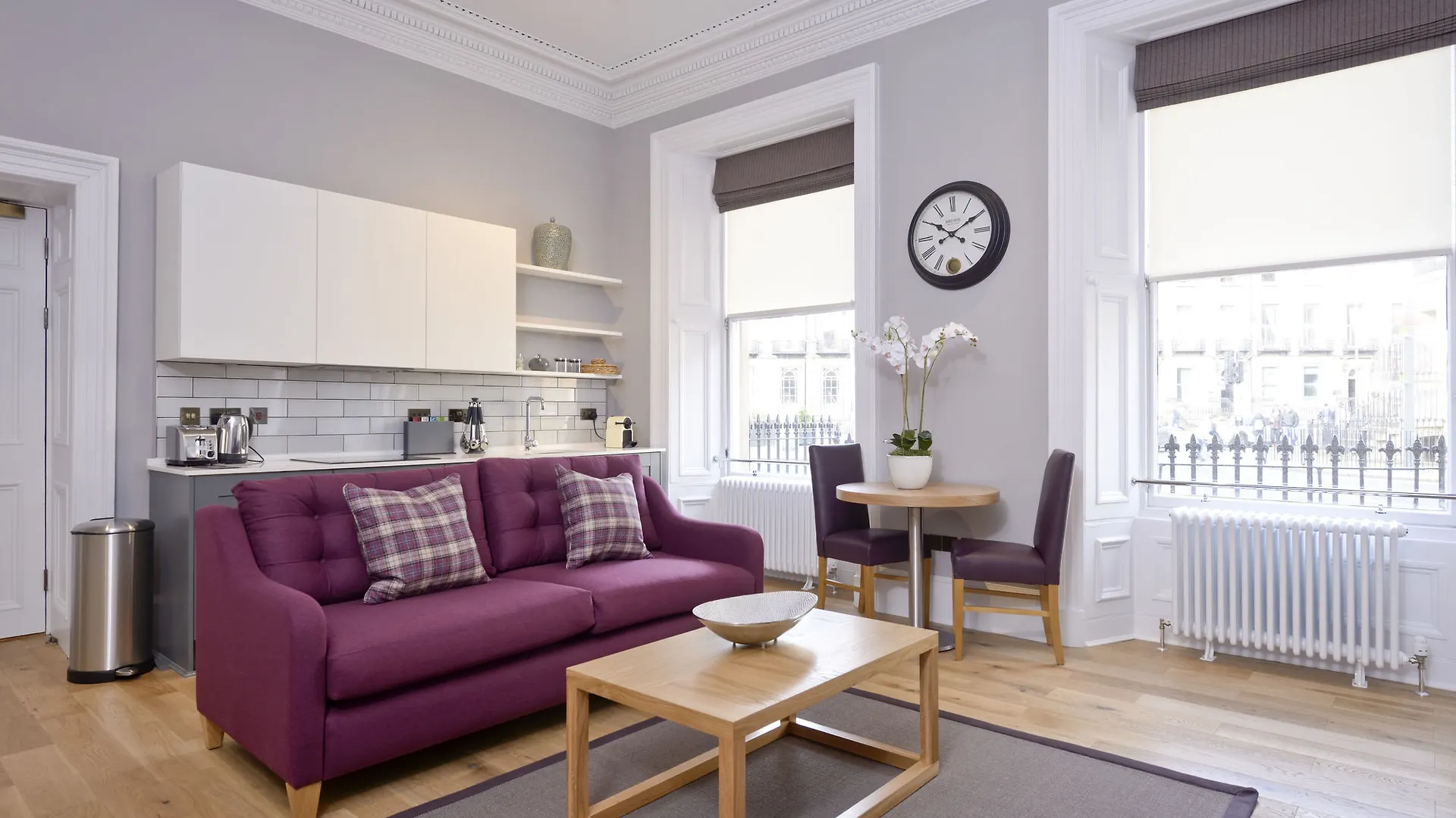 Destiny Scotland - Distillers House Apartment Edinburgh
