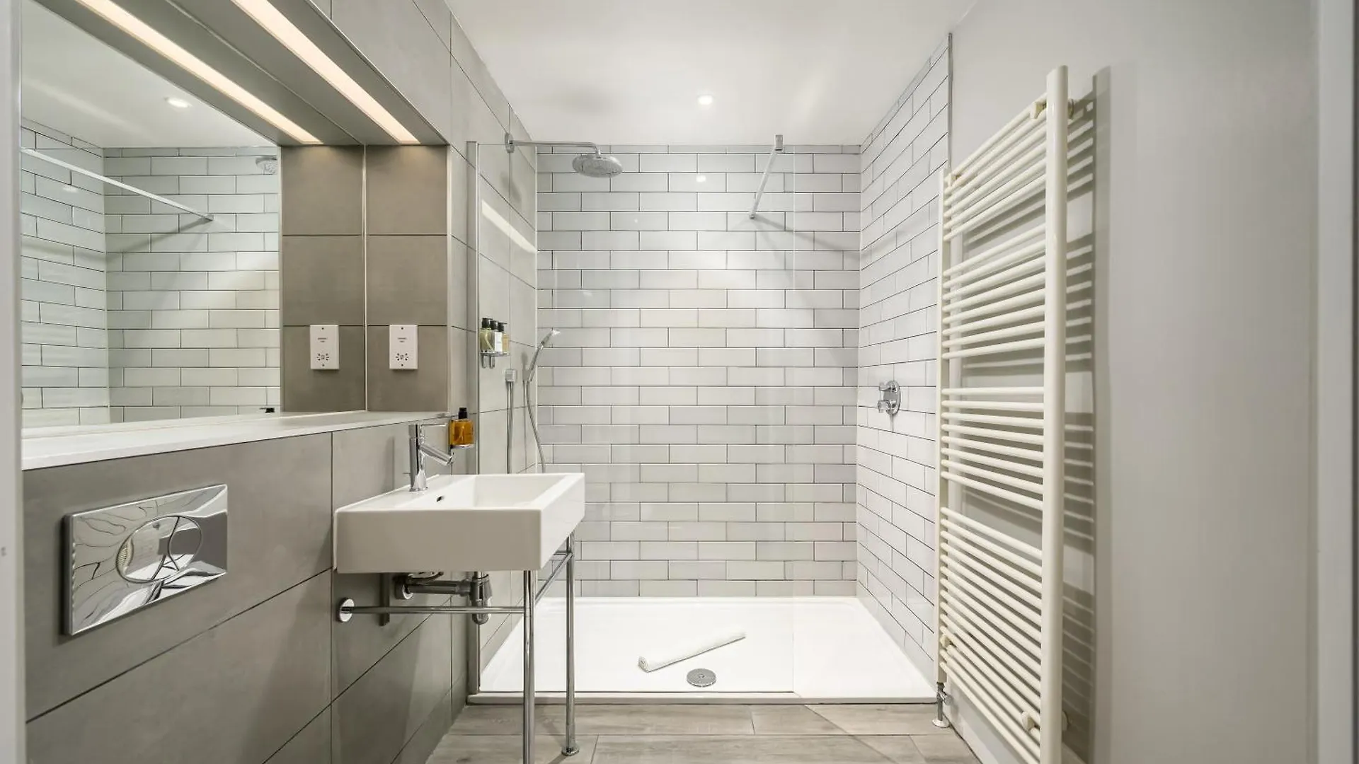 Destiny Scotland - Distillers House Apartment Edinburgh 0*,
